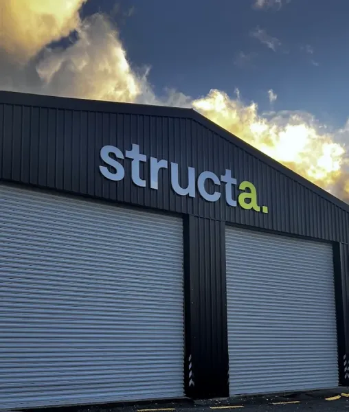 Structa