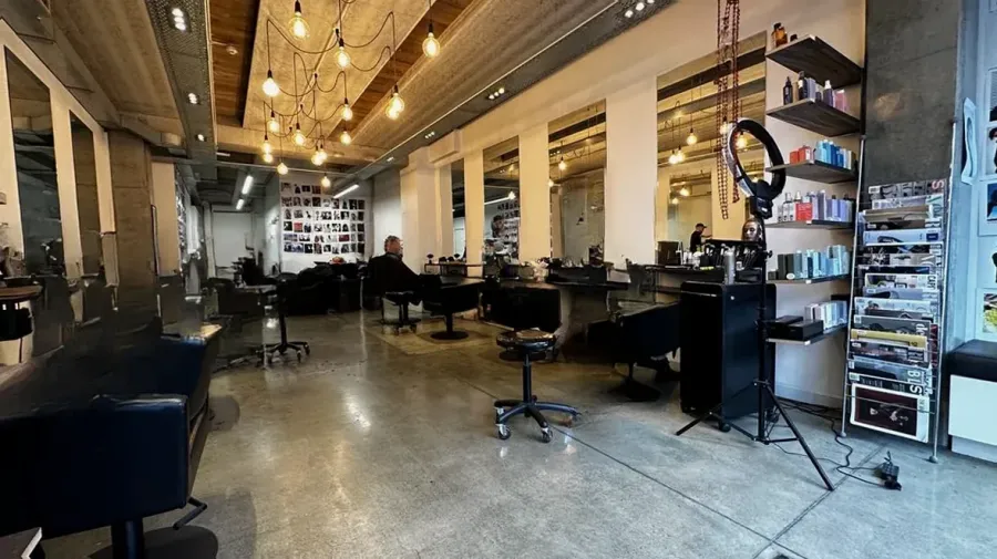 Chop Hairdressing