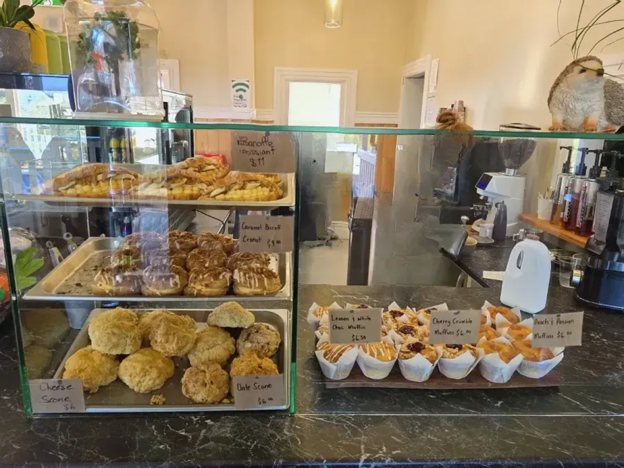 Redwood Cafe and Eatery