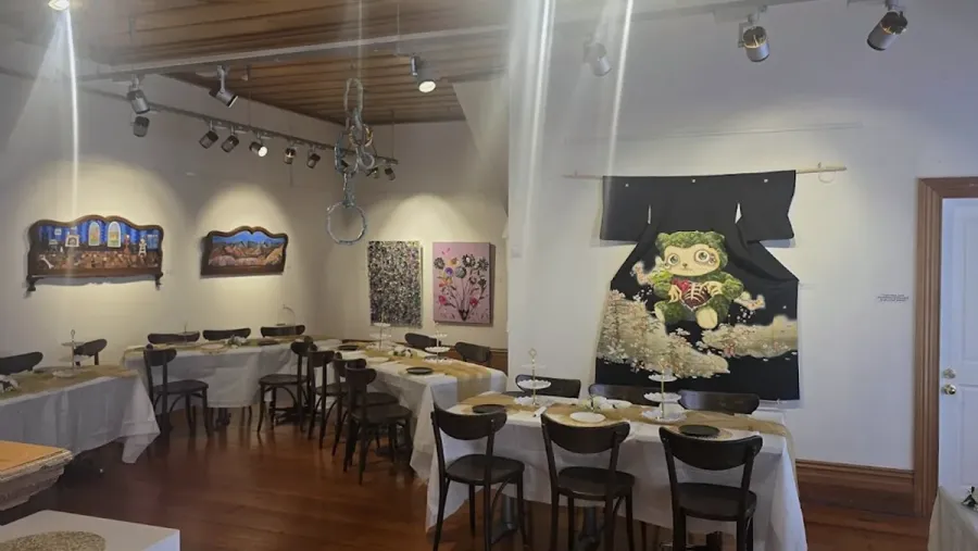 The Lake House Cafe
