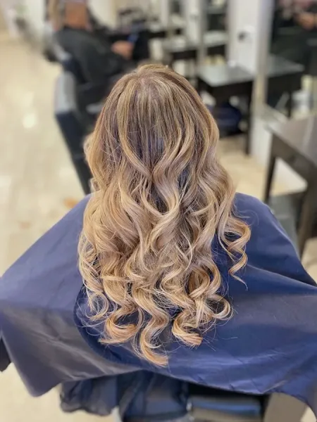 Top to toe Hair Salon