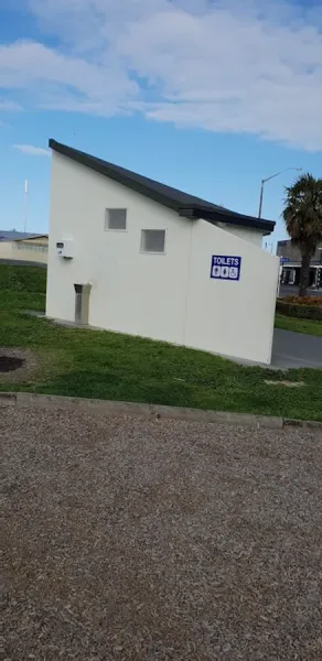 Public Toilet