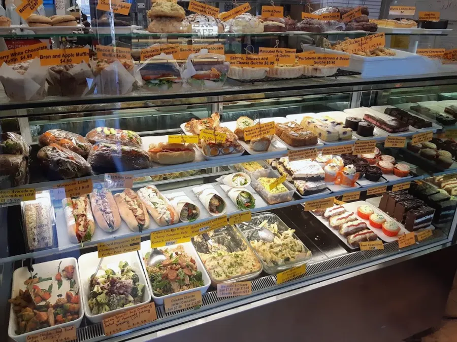 Kolhen's Bakery and Cafe