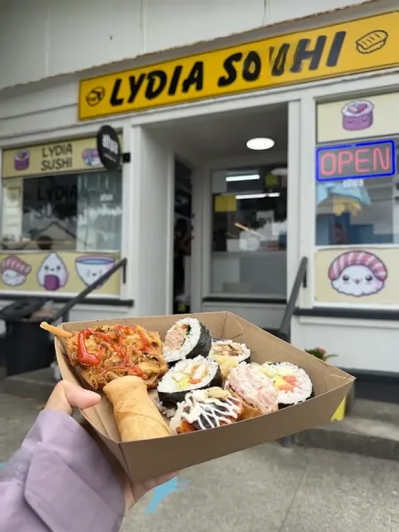 LYDIA Sushi