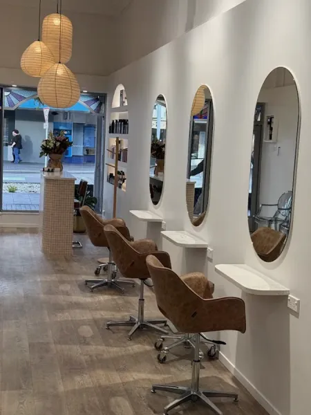 Iris salon