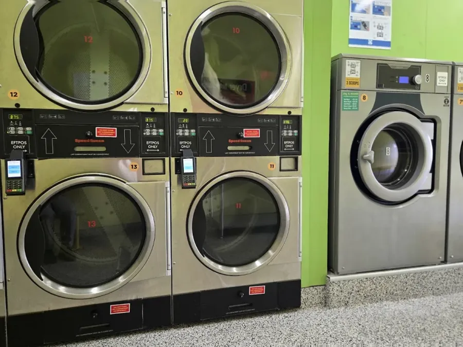 La Nuova Laundromat