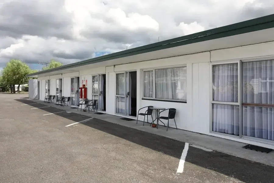 Brooklyne Motel Sanson